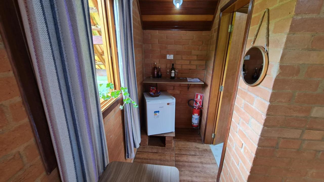 Chales Maranata Sao Bento do Sapucai Ngoại thất bức ảnh